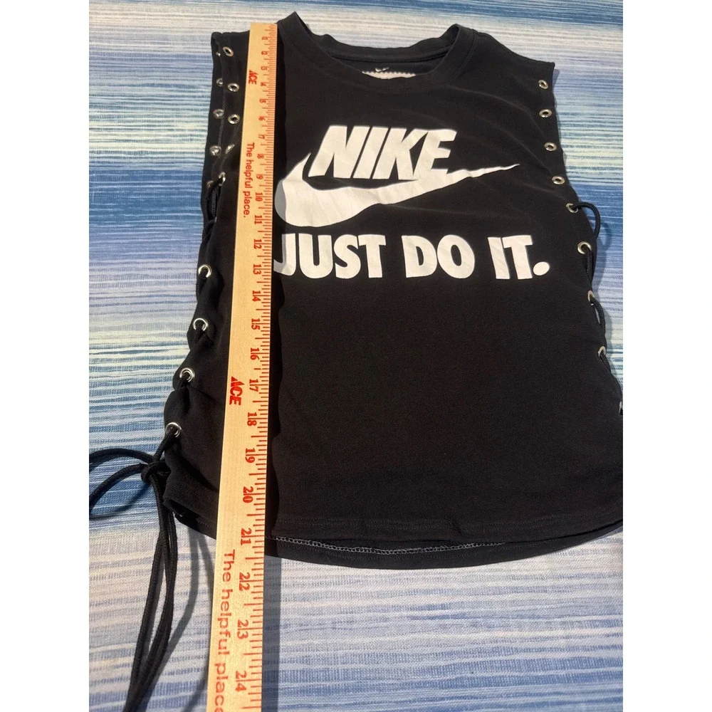 Nike one upcycled